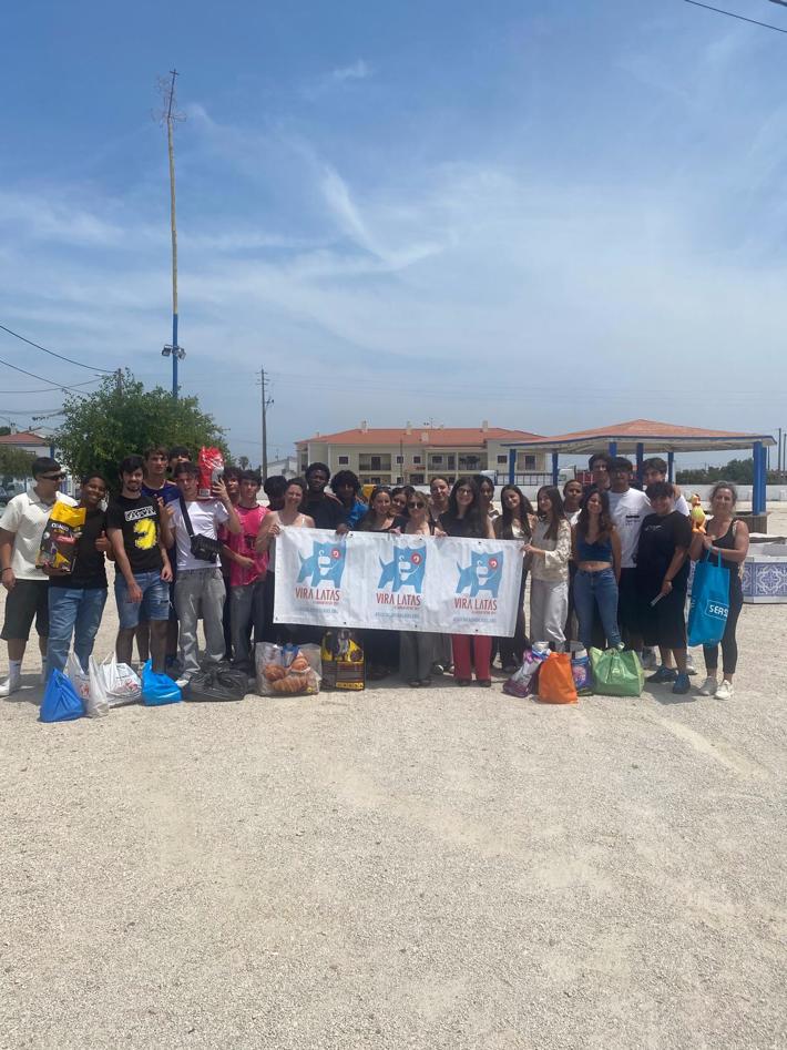 Campanha Solidária termina com sucesso e apoia Associação Vira-Latas